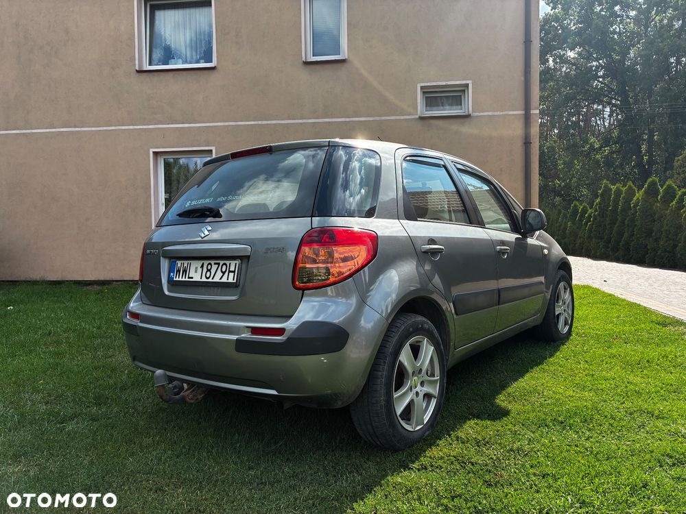 Suzuki SX4 1.6 GLX / Comfort - 3