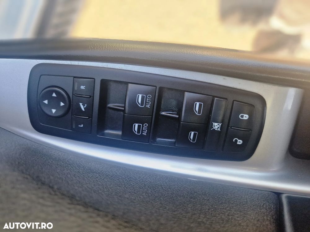 Fiat Freemont 2.0 Mjet AT AWD Lounge - 13