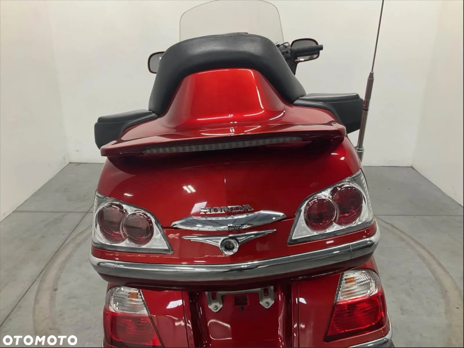 Honda GL - 13