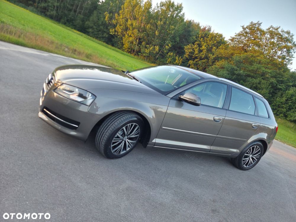 Audi A3 Sportback - 11