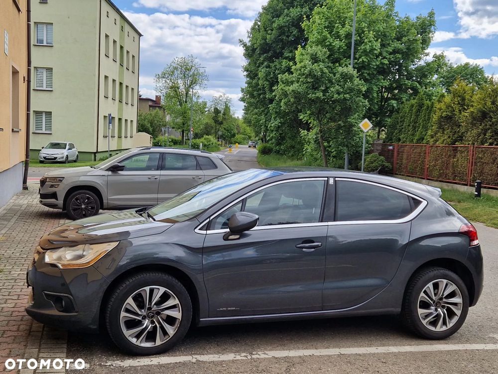 Citroën DS4 1.6 HDi SoChic - 14