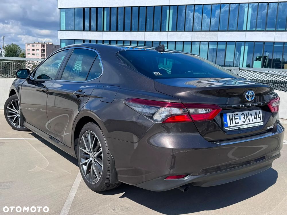 Toyota Camry 2.5 Hybrid Prestige CVT - 4