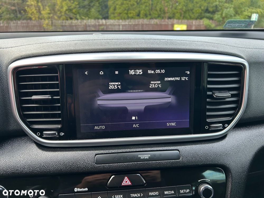 Kia Sportage 1.6 GDI Black Edition 2WD - 23