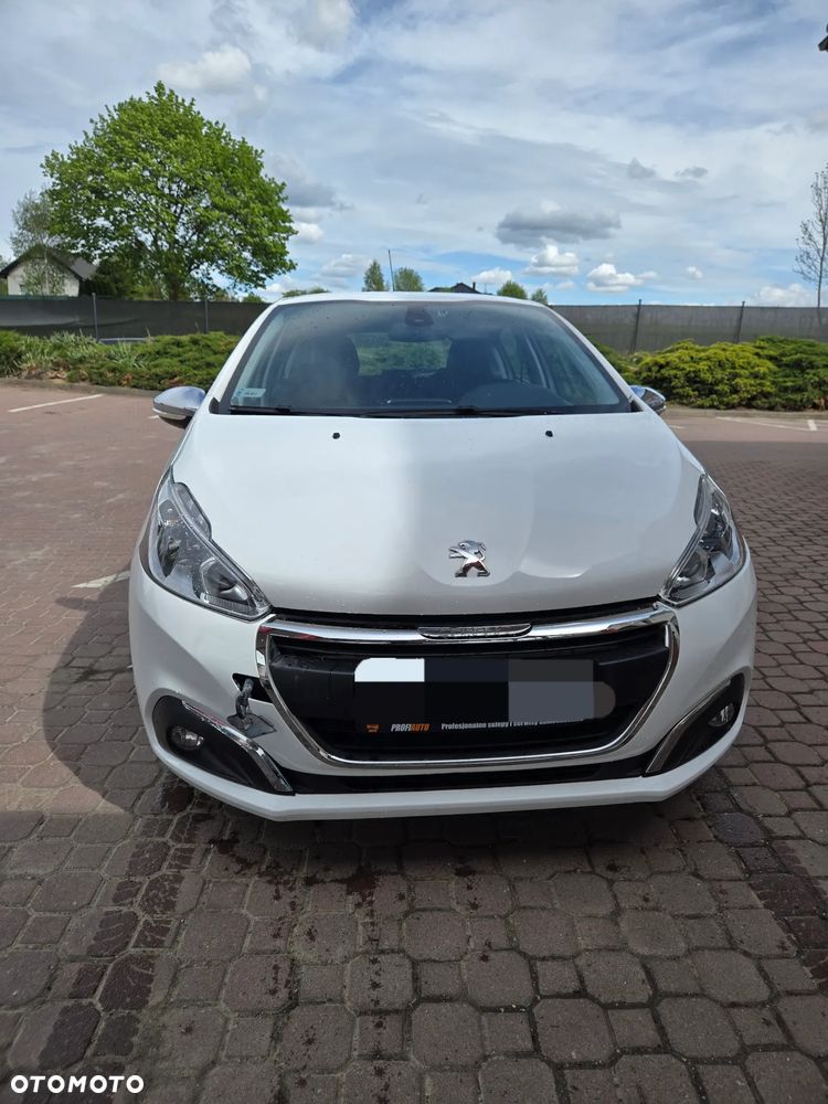 Peugeot 208 1.2 PureTech Allure S&S - 2