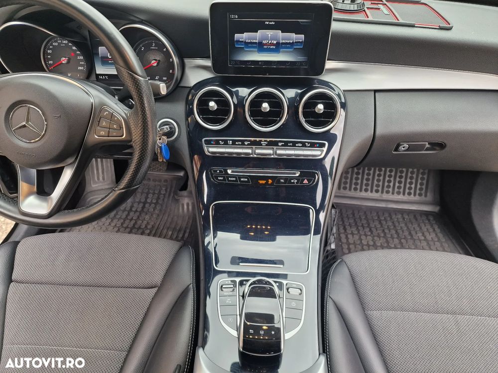 Mercedes-Benz C 250 (BlueTEC) d 4Matic 7G-TRONIC Avantgarde - 20