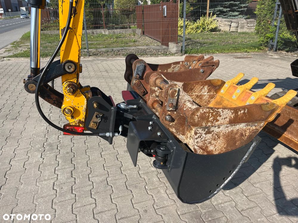 JCB 8025 ZTS - 14