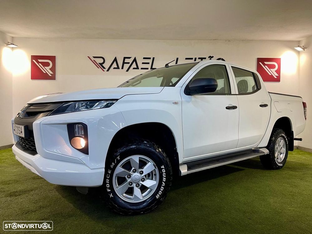 Mitsubishi L200 2.3 DI-D CD Invite Strakar Look 4WD - 1