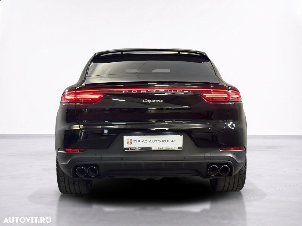 Porsche Cayenne - 5