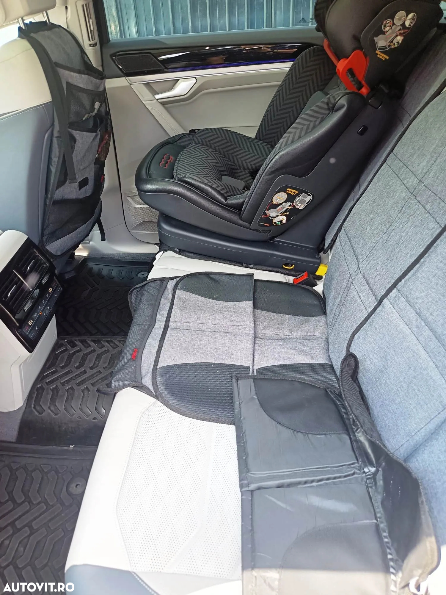 Volkswagen Touareg V6 TDI Elegance - 13