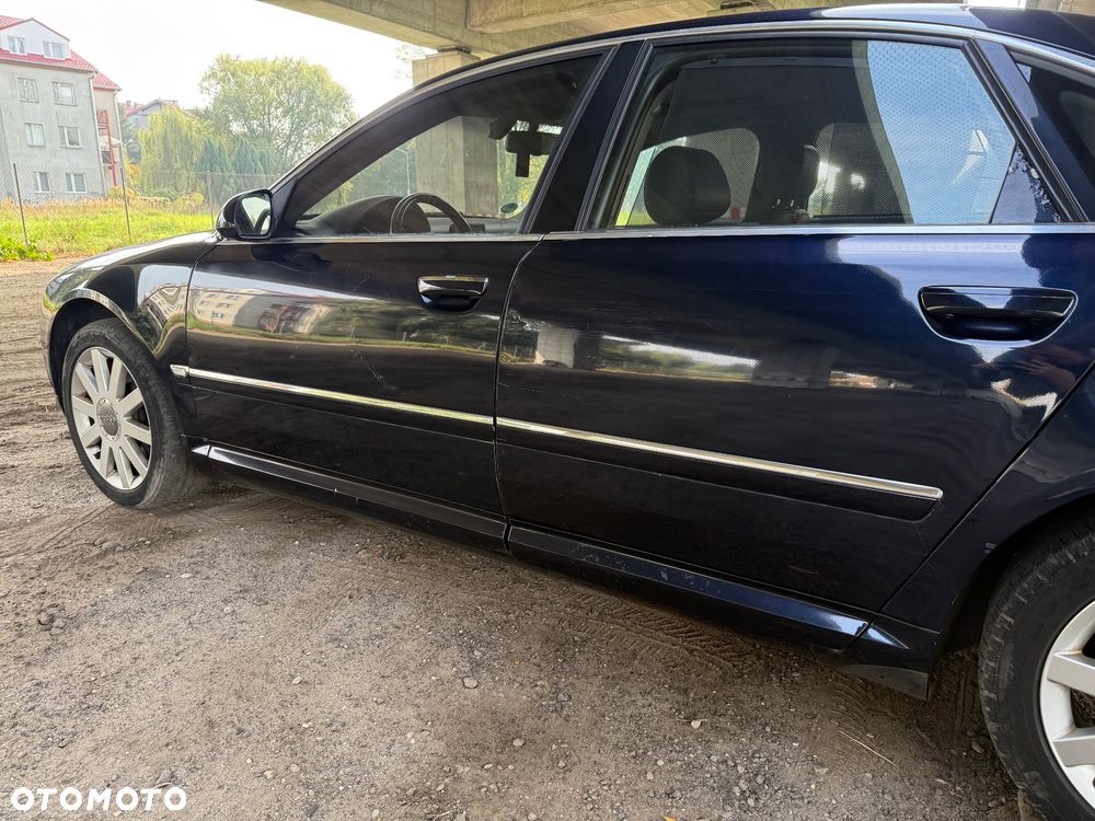Audi A8 3.7 Quattro - 14