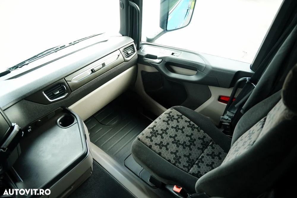 Scania R 450 / SISTEM HIDRAULIC / RETARDER / AER CONDIȚIONAT PARCARE / ADR AT / JANTE DIN ALIAJ / EURO 6 - 31