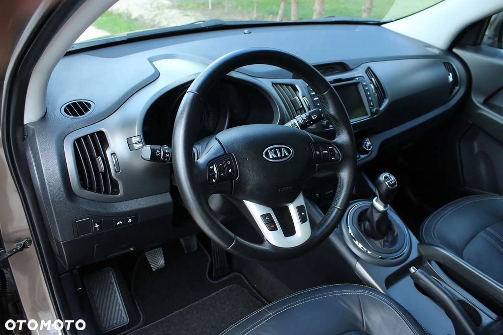 Kia Sportage 1.7 CRDI 2WD Spirit - 24