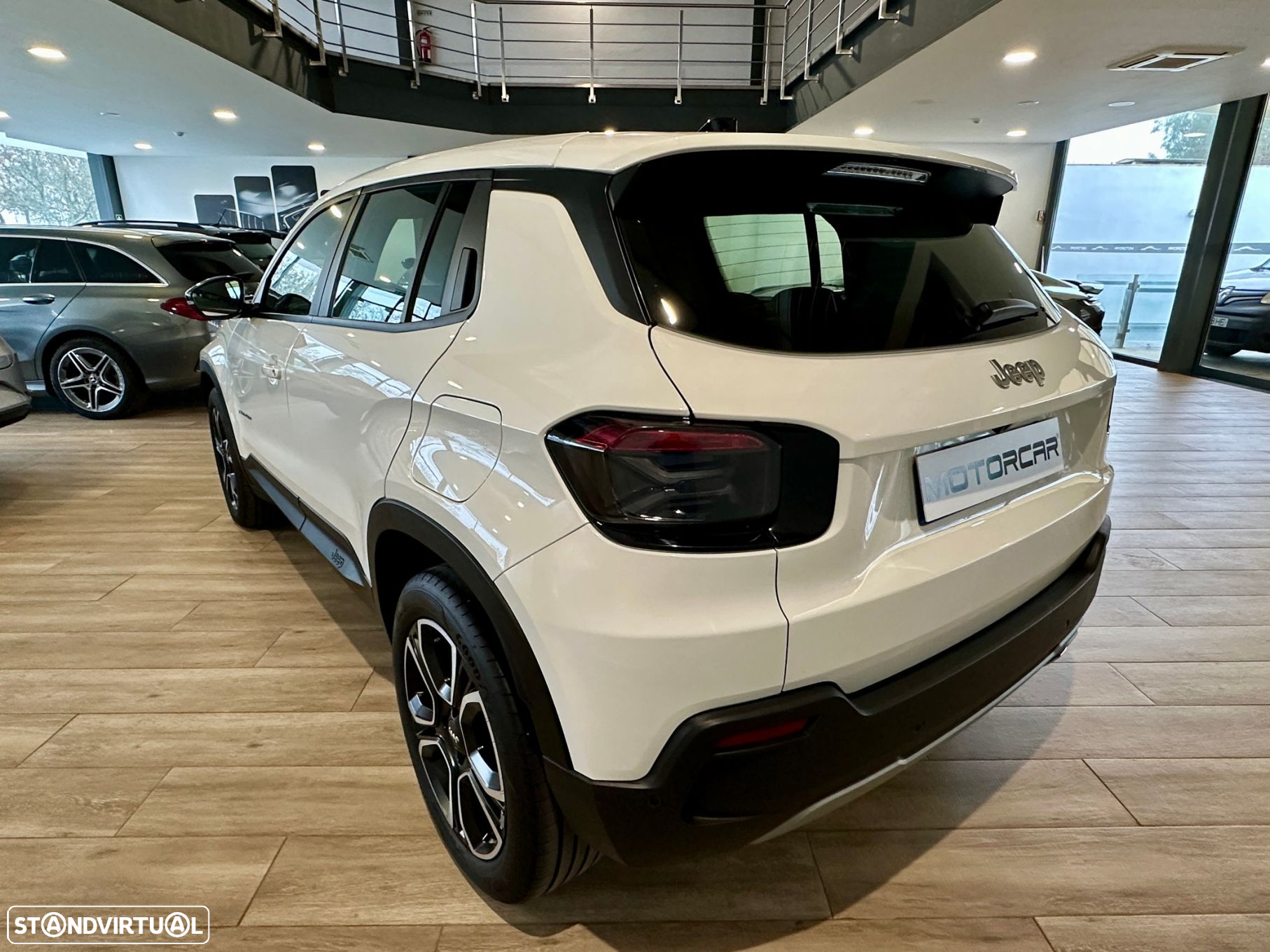 Jeep Avenger 1.2 GSE T3 Altitude - 3