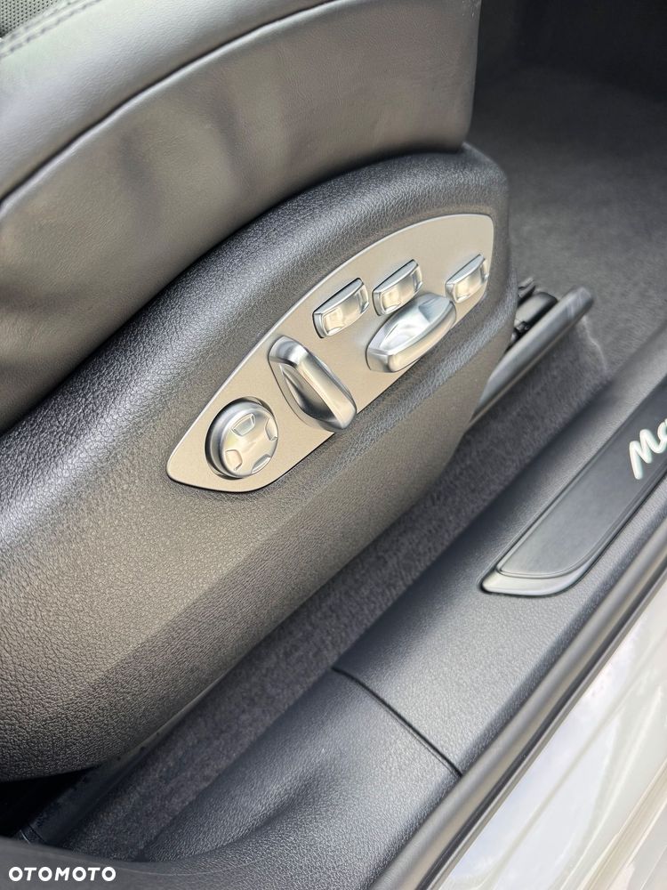 Porsche Macan - 21