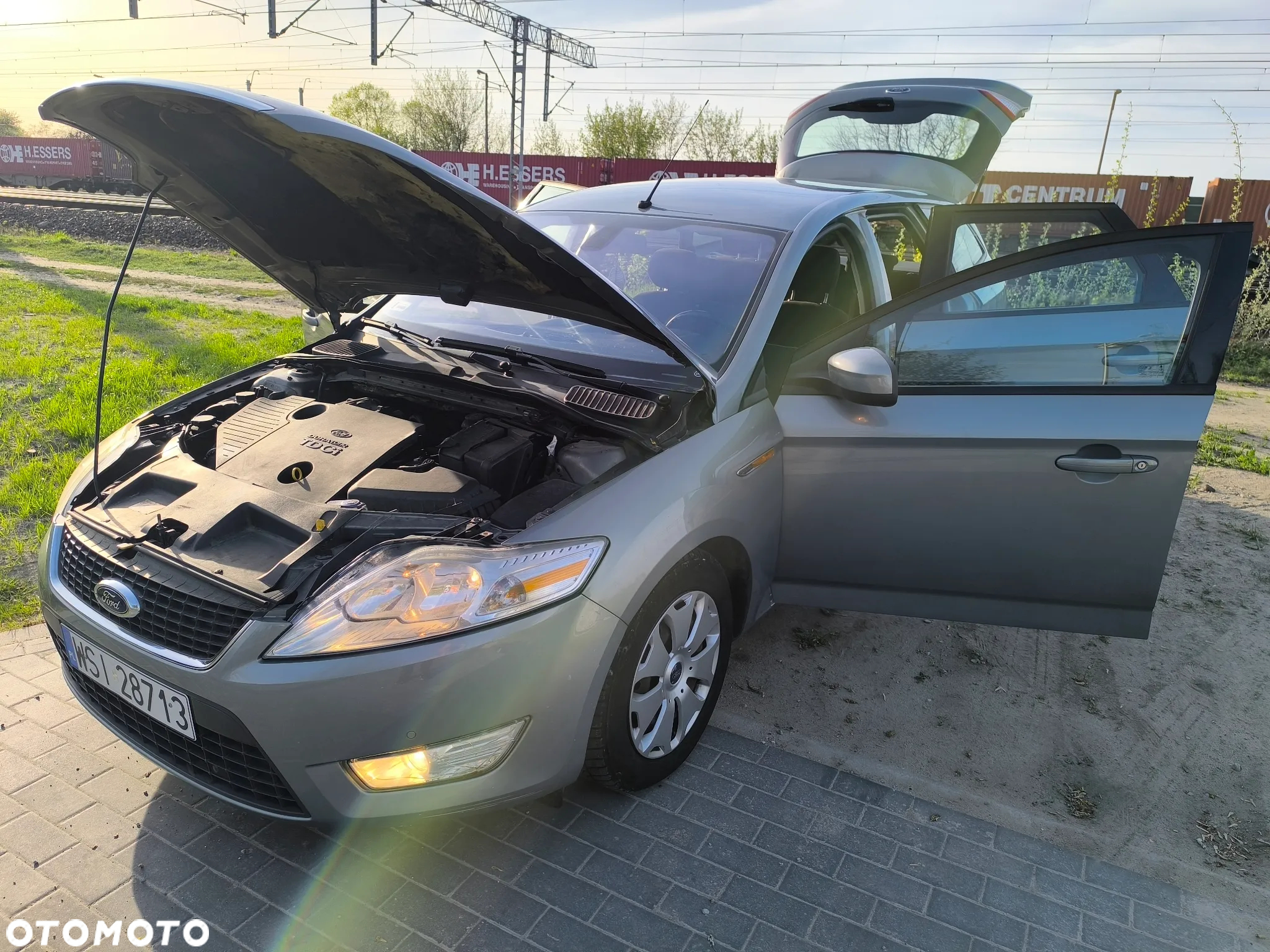 Ford Mondeo 1.8 TDCi Ambiente - 34