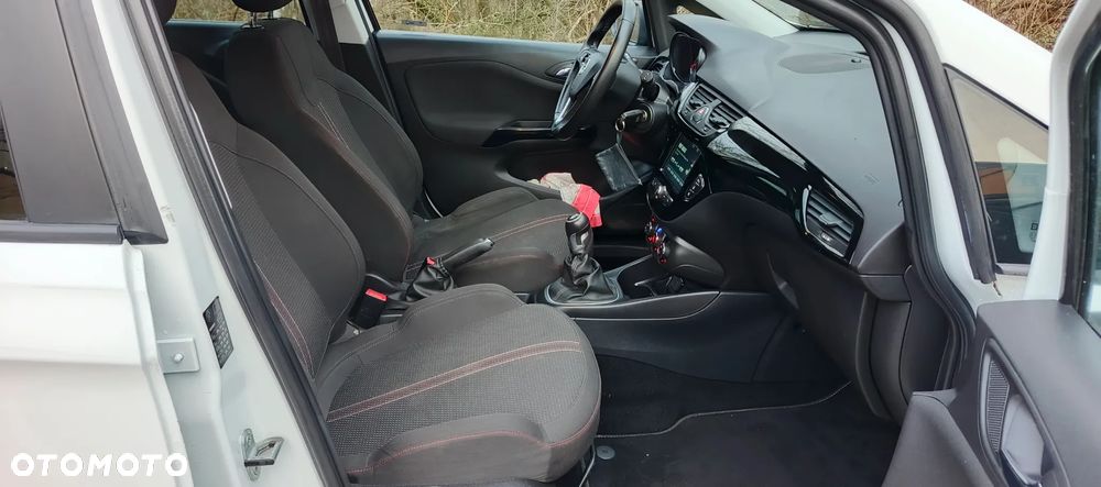 Opel Corsa 1.4 T Cosmo S&S - 19