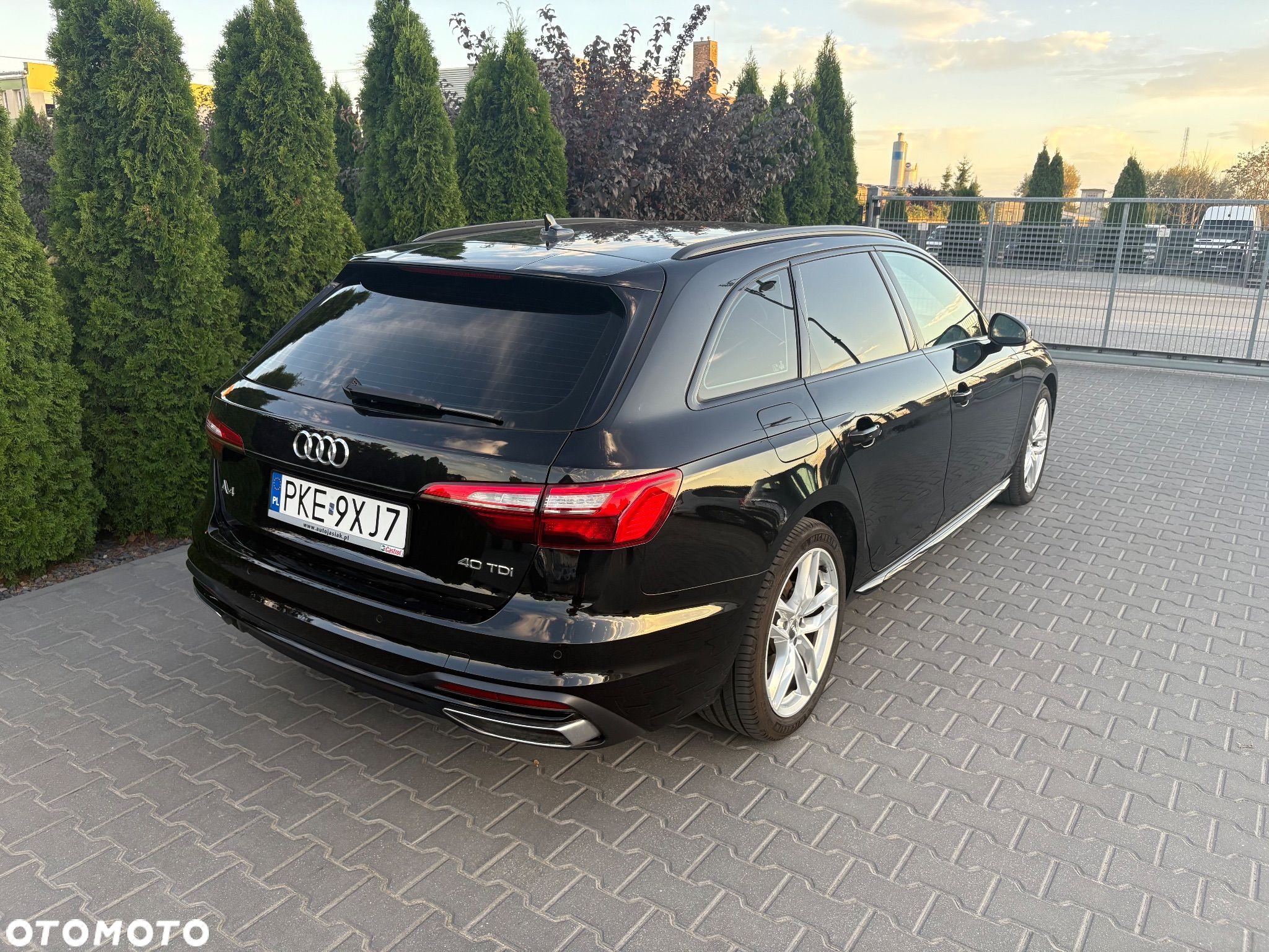 Audi A4 Avant 40 TDI Sport S tronic - 1