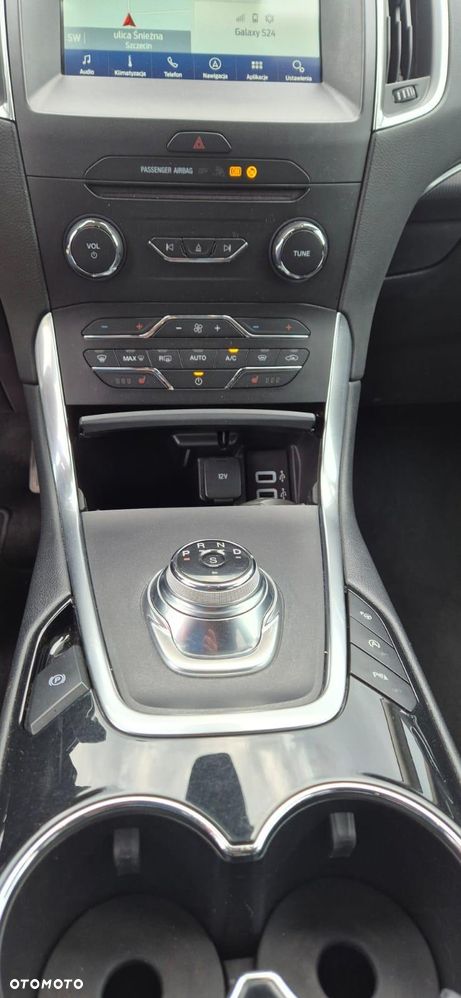 Ford S-Max 2.0 TDCi Titanium PowerShift - 4