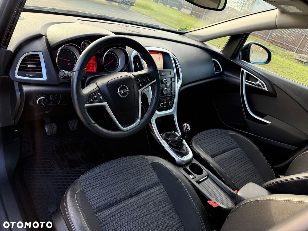 Opel Astra 1.4 T Energy EU6 - 15