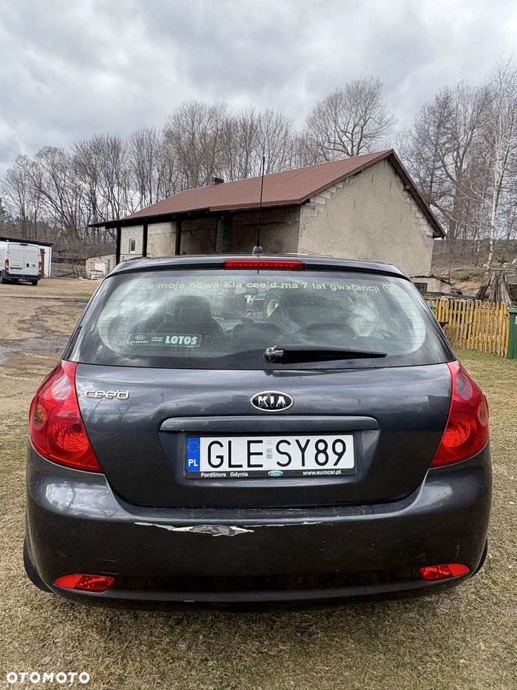 Kia Ceed - 5