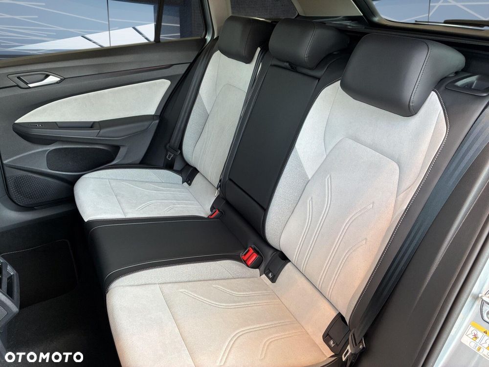 Volkswagen Golf Variant - 7