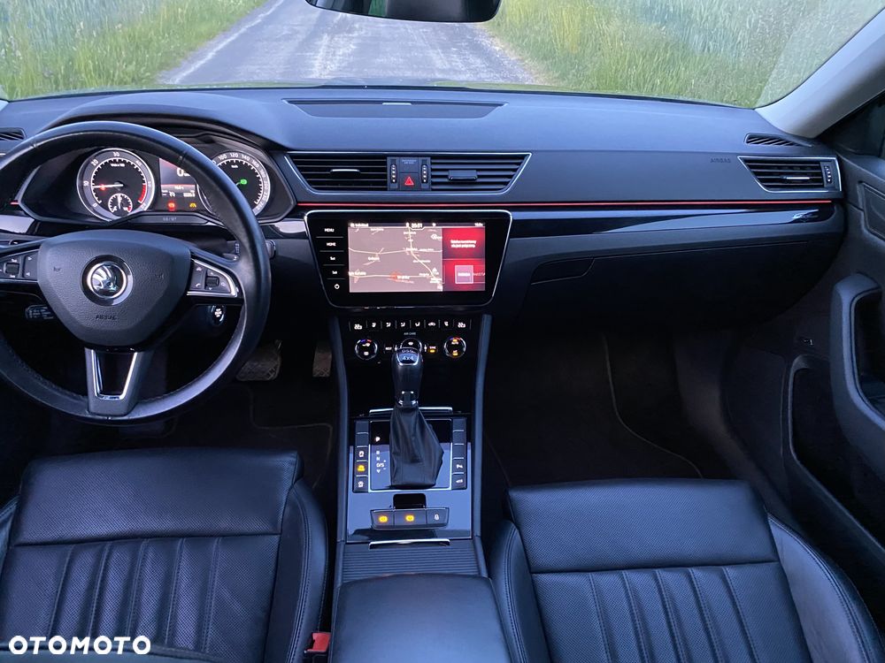 Skoda Superb 2.0 TDI 4x4 L&K DSG - 31