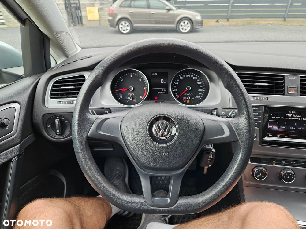 Volkswagen Golf 1.6 TDI BlueMotion Technology Trendline - 17