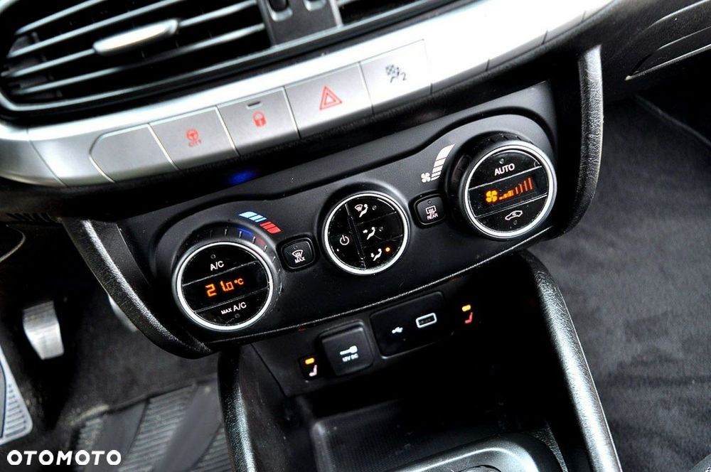 Fiat Tipo 1.4 Classic - 17