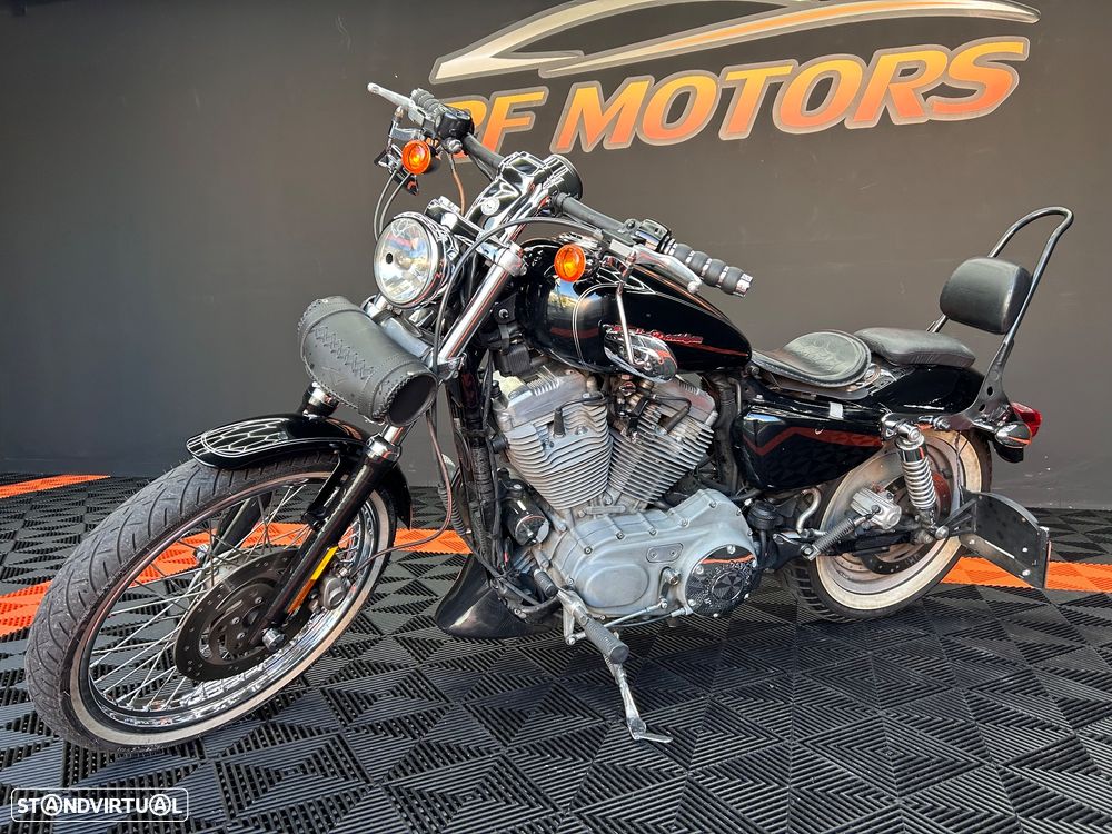 Harley-Davidson 883 - 6