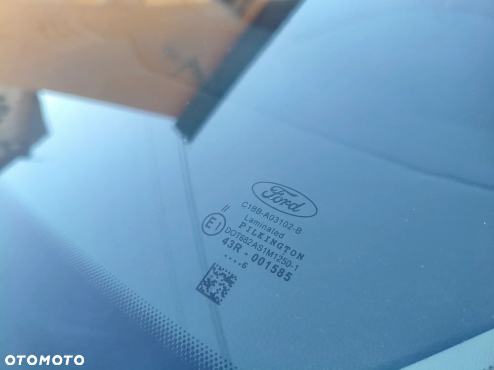 Ford Fiesta 1.0 Celebration - 33