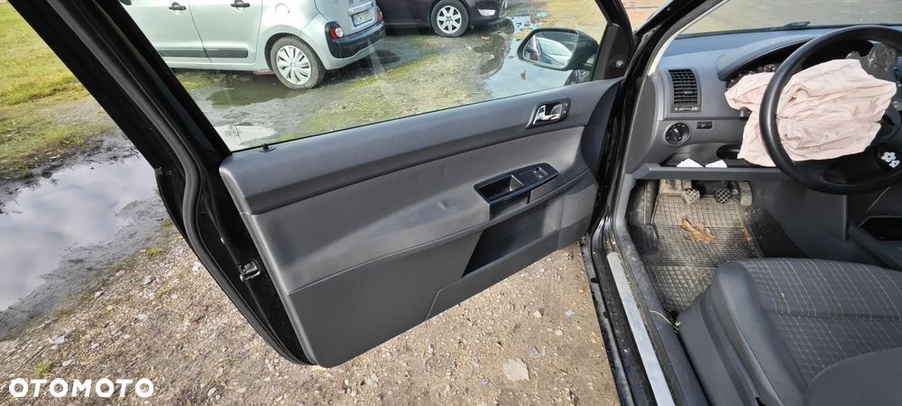 Volkswagen Polo 1.2 Tour Edition - 16