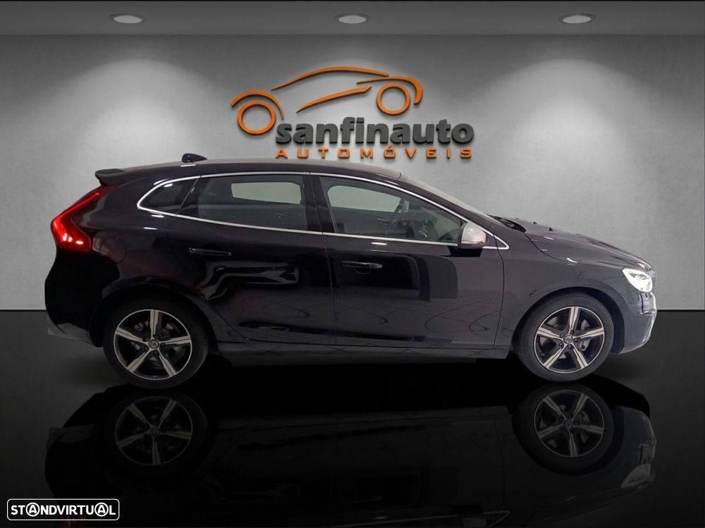 Volvo V40 2.0 D3 R-Design - 13