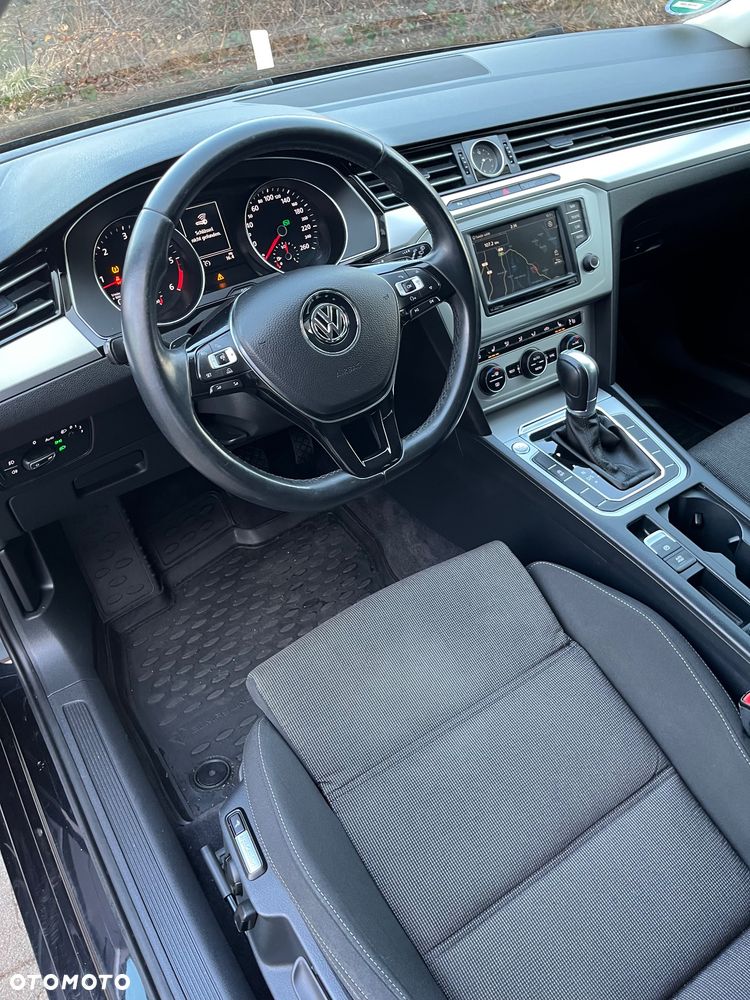 Volkswagen Passat 2.0 TDI BMT Comfortline DSG - 17
