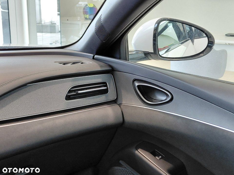 BYD Seal 6 - 18