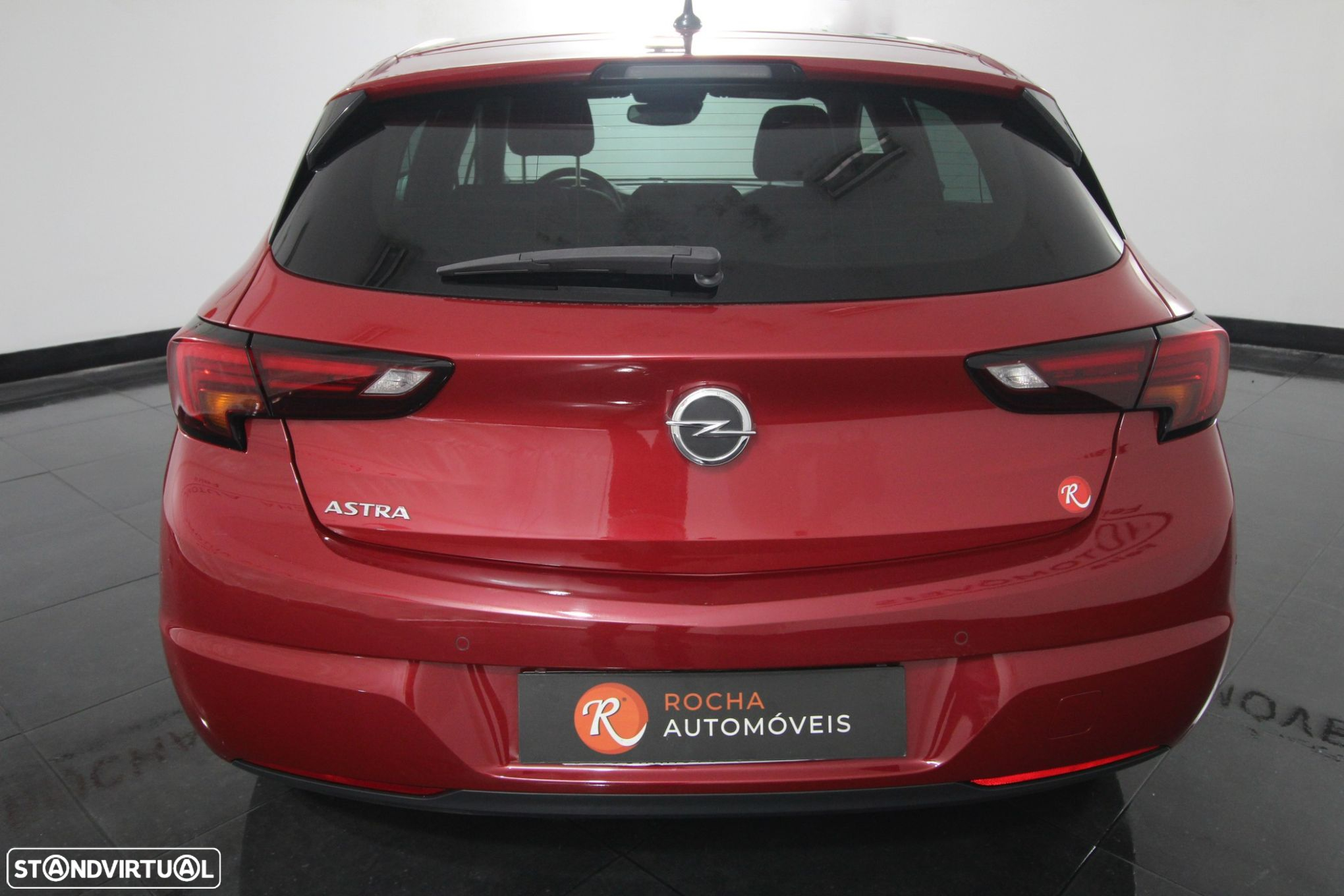 Opel Astra 1.2 T Ultimate S/S - 4