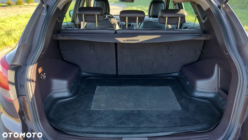 Hyundai ix35 1.6 GDI Comfort 2WD - 17