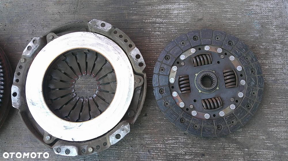 TOYOTA COROLLA E11 1.4 16V SPRZĘGŁO DOCISK KOŁO ZAMACHOWE - 8