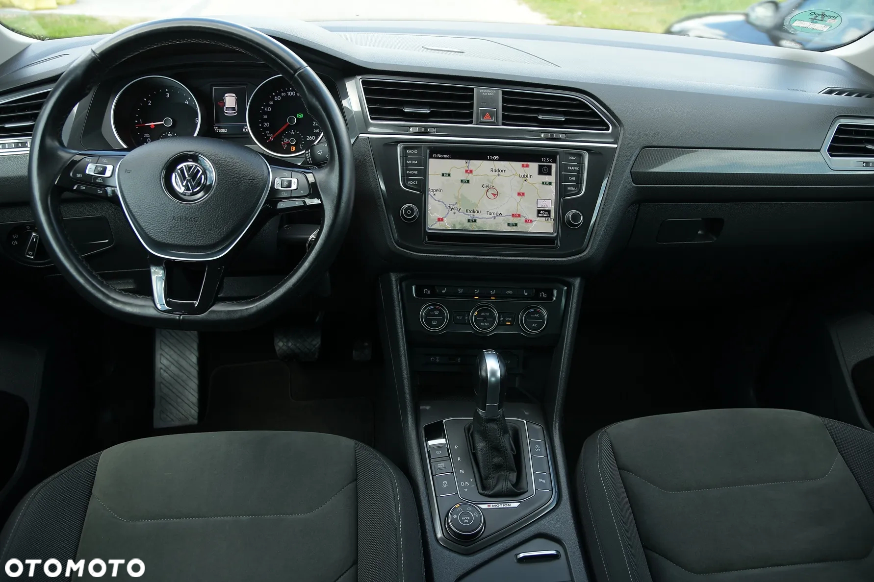 Volkswagen Tiguan - 20
