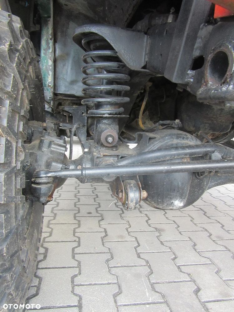 Nissan Patrol 2.8 TDI - 11