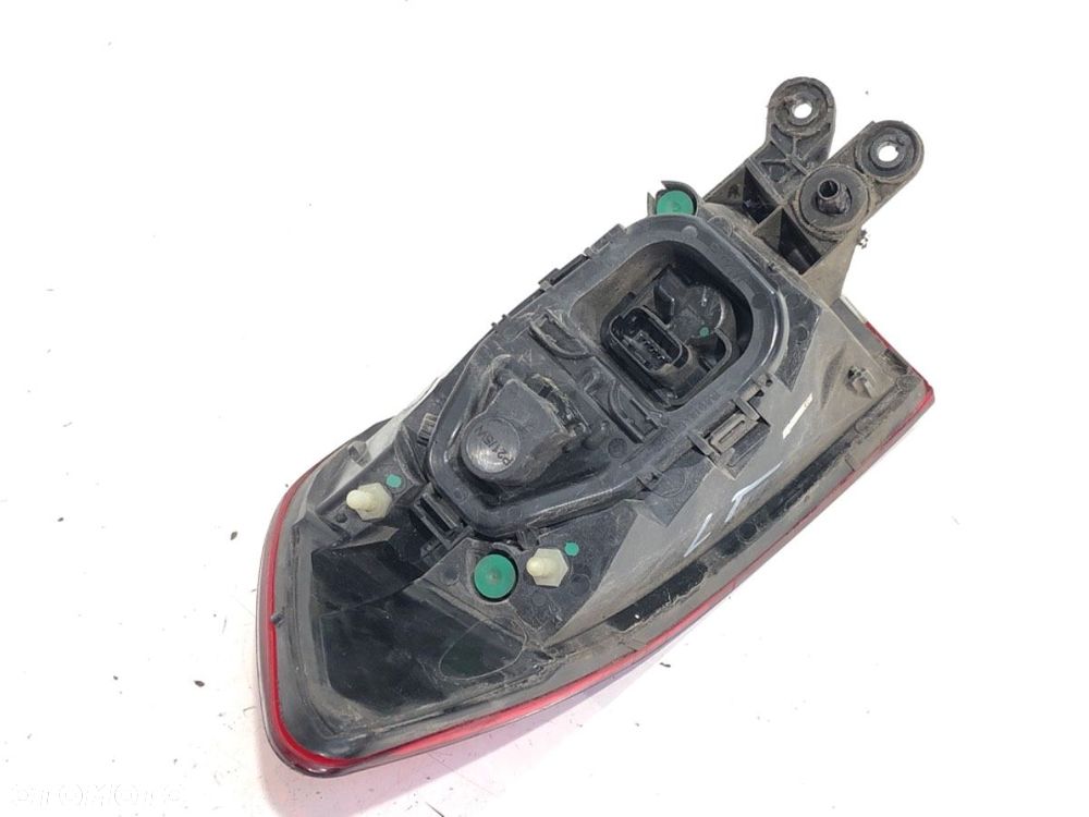 LAMPA LEWY TYŁ  RENAULT CLIO IV (BH_) 2012 - 2022 1.2 16V 54 kW [73 KM] benzyna 2012 - 2022 - 4