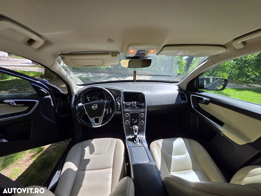 Volvo XC 60 D4 Geartronic Momentum - 5