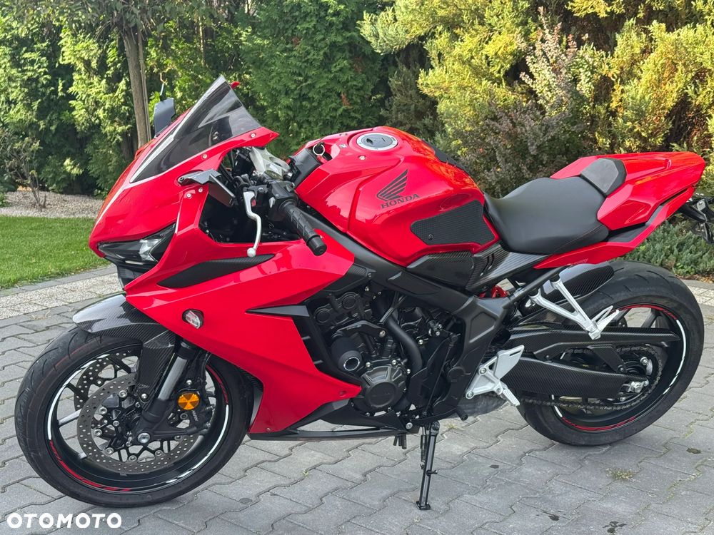 Honda CBR - 22