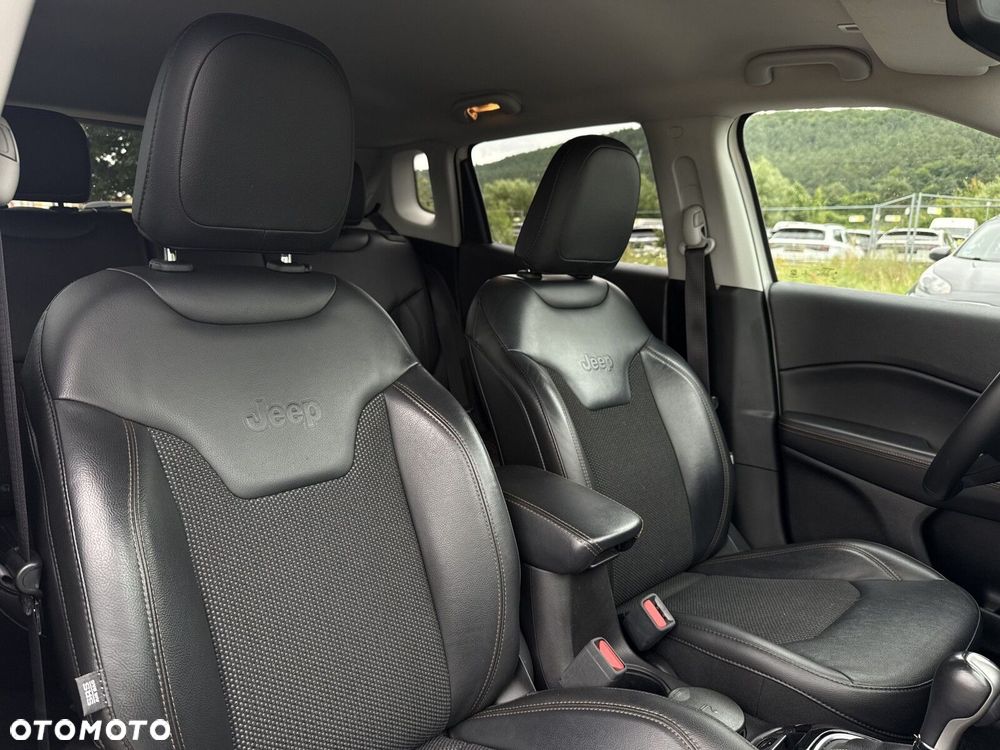 Jeep Compass 1.4 TMair Limited 4WD S&S - 14