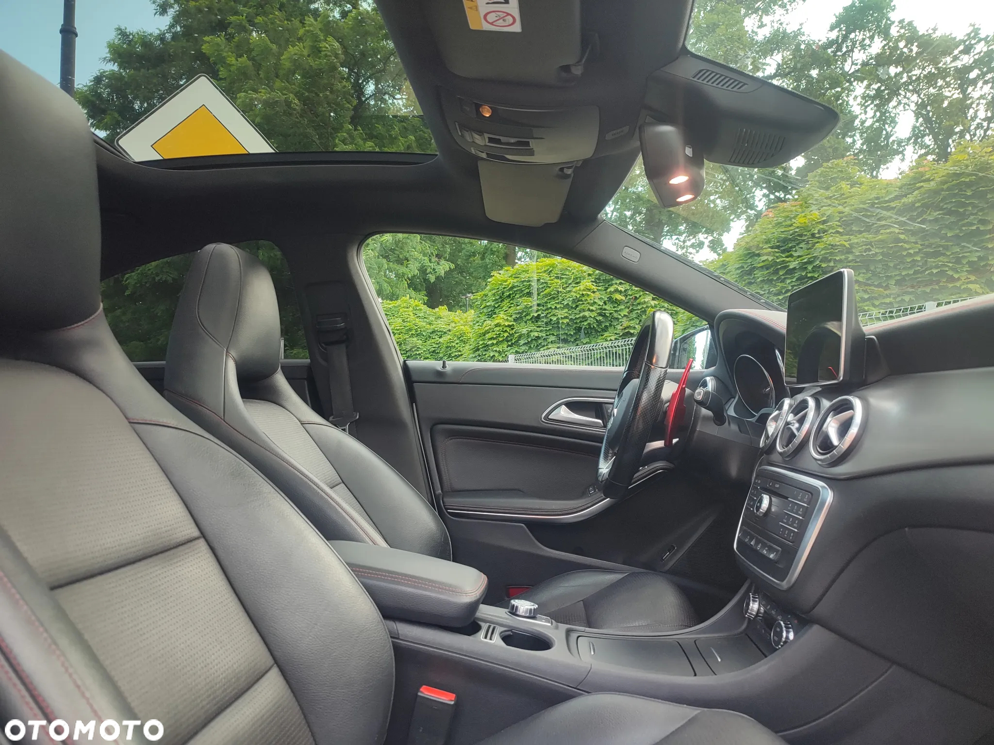 Mercedes-Benz CLA 220 d 7G-DCT AMG Line - 20