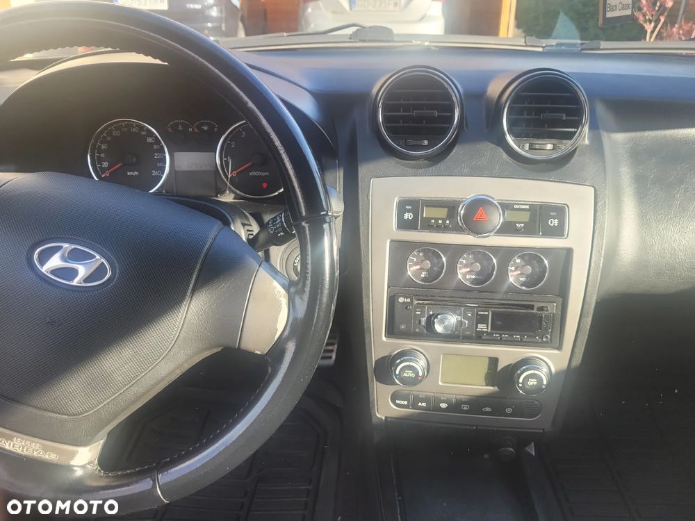 Hyundai Coupe 2.0 Dynamic - 8