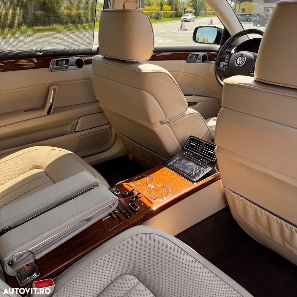 Volkswagen Phaeton 3.0 V6 TDI DPF 4MOTION Tiptronic Lang - 19