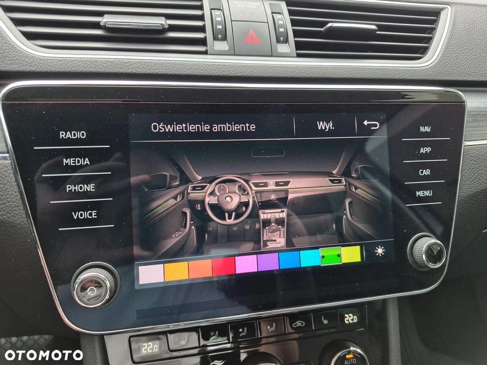 Skoda Superb 2.0 TDI SCR Style DSG - 17