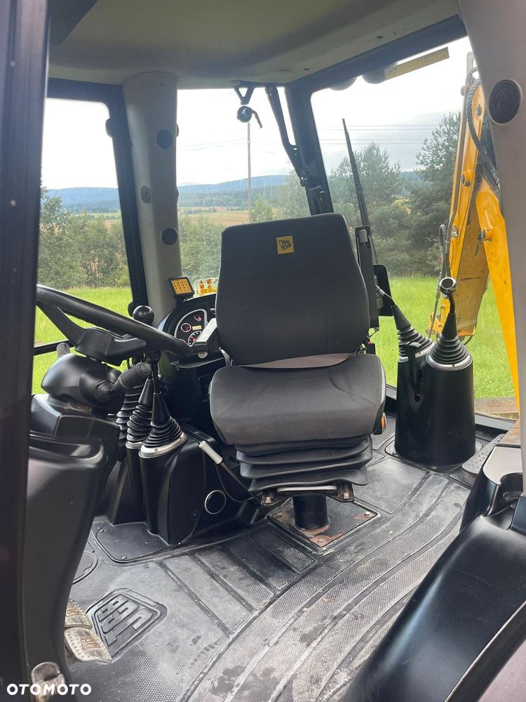 JCB 3CX - 5