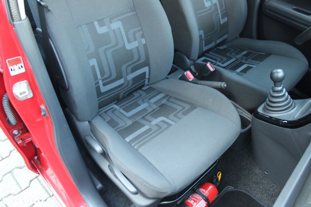 Suzuki Splash - 16