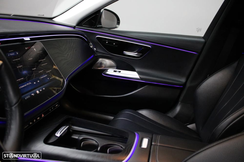 Mercedes-Benz E 300 e Exclusive Line - 11